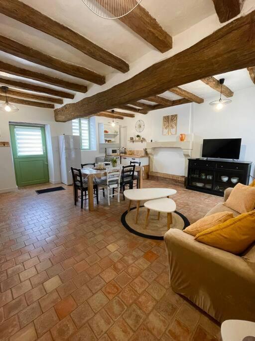Maisons De Campagne. Gite Vert. Brigne Bagian luar foto